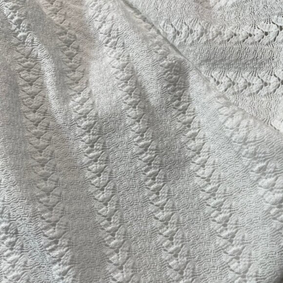 LOFT white short sleeve top with textured pattern; sz X LARGE; great condition - Picture 4 of 4